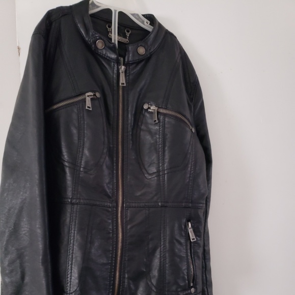 Black leather faux jacket - Picture 4 of 4